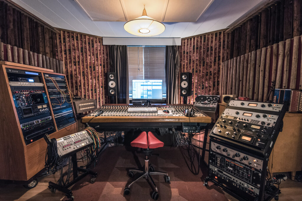 Astral Studion päätarkkaamo